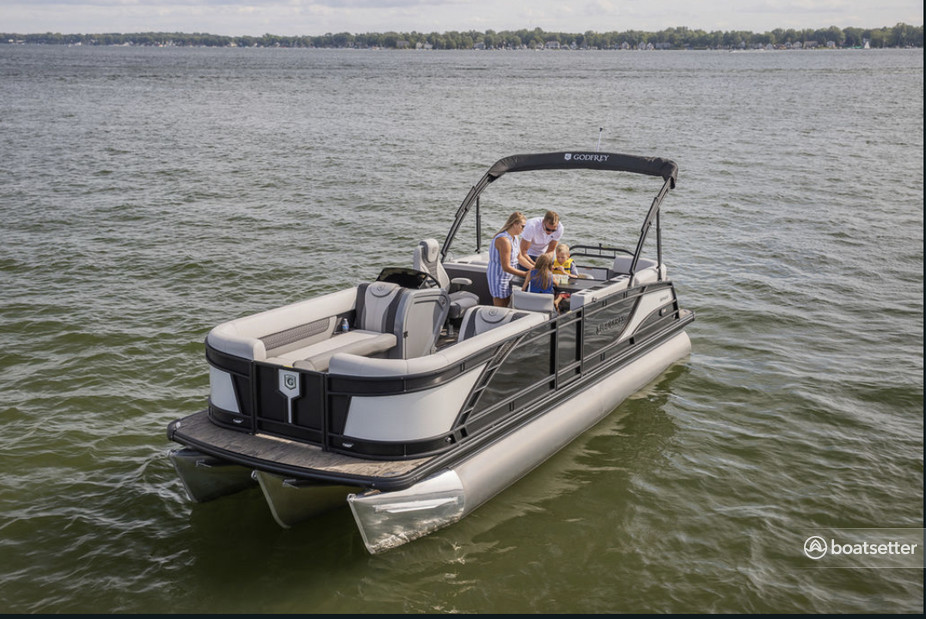 Rent a Boat Monaco 255MT in Brick Township, NJ on Boatsetter