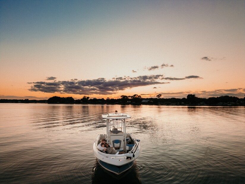 Rent a ROBALO R222EX in Mount Dora, FL on Boatsetter