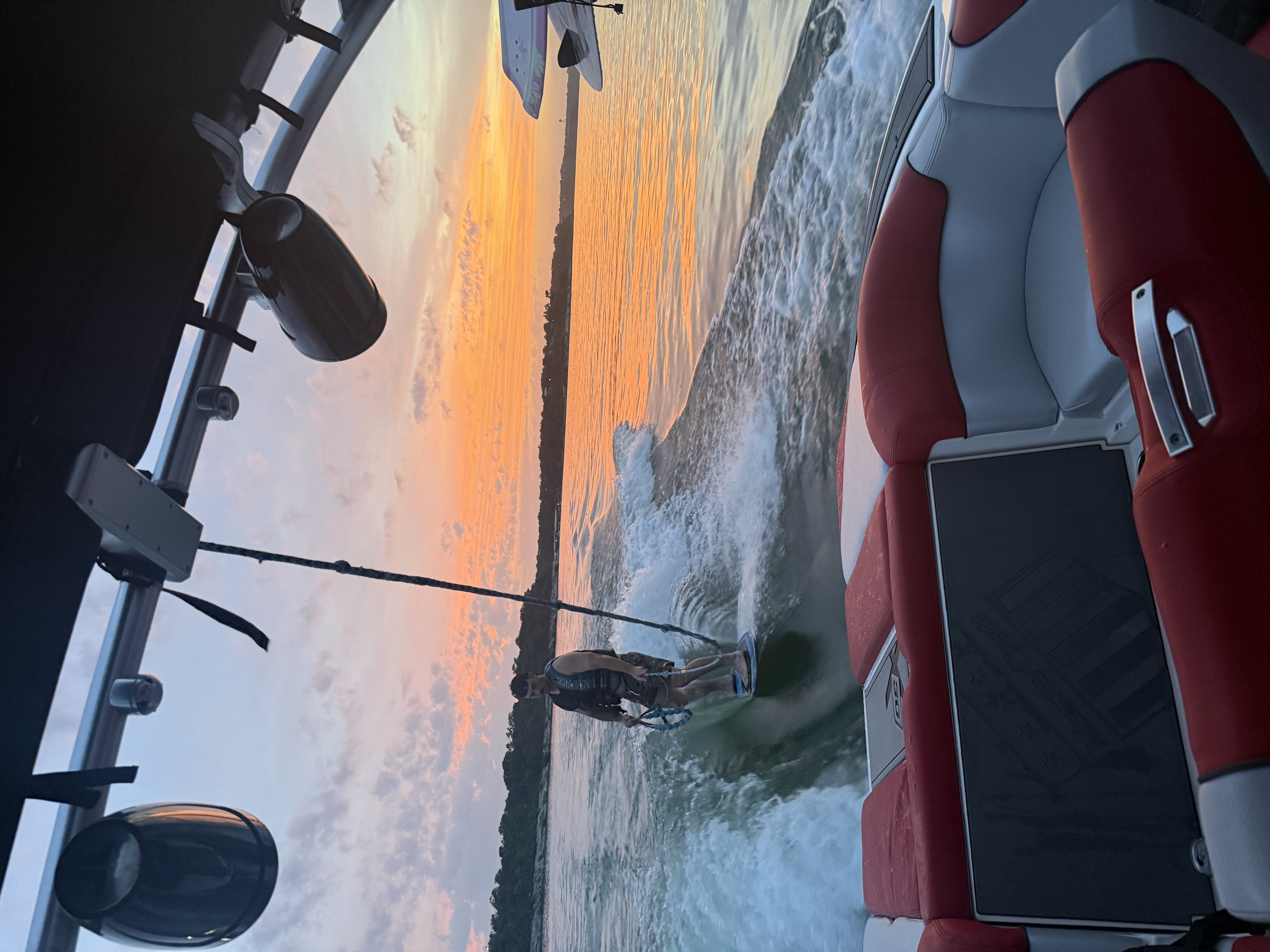 Rent a MASTERCRAFT BOATS X30 in Belton, TX on Boatsetter